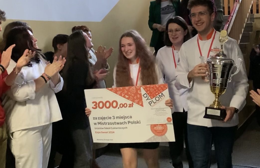 Uczniowie ZSG zajęli 3. miejsce w Mistrzostwach Polski Szkół Cukierniczych.